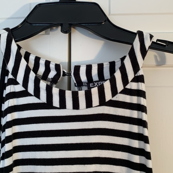 Express Black & White Striped Sleeveless Midi Dress - Picture 3 of 10